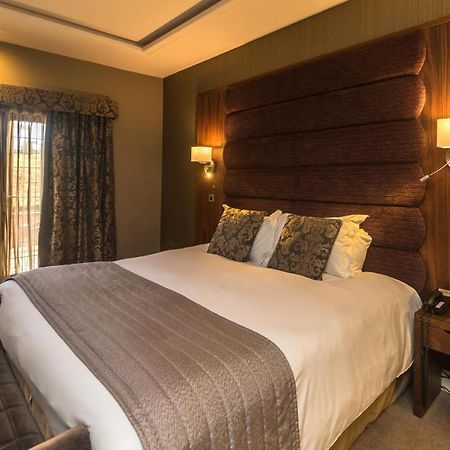 The Mere Golf Resort & Spa Экстерьер фото