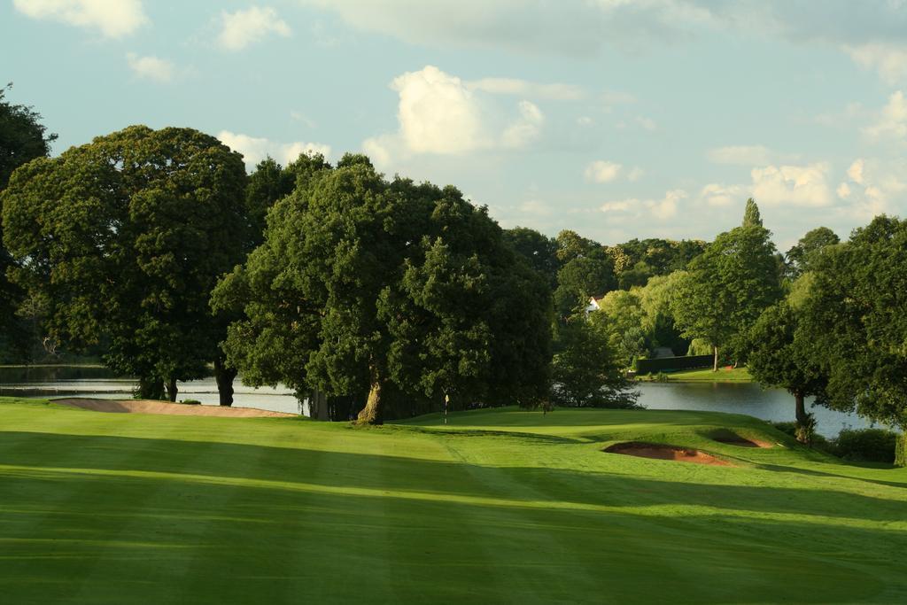The Mere Golf Resort & Spa Удобства фото